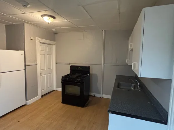 113 Spruce Street, 113 Spruce St #1R, Leominster, MA 01453