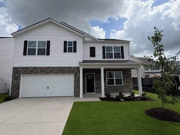 1512 Stone Wood Drive, Winterville, NC 28590