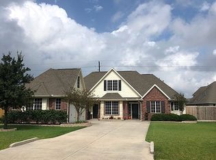 14015 Martinique Ln, Mont Belvieu, TX 77523