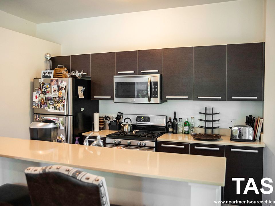 1st image of 1856 N Humboldt Blvd #2N