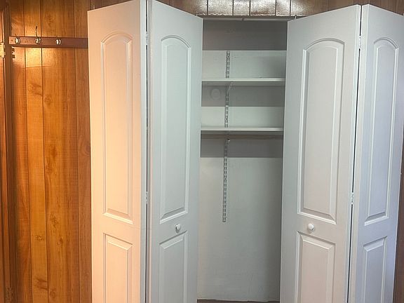 5th image of 40 NW 58th Ave #2