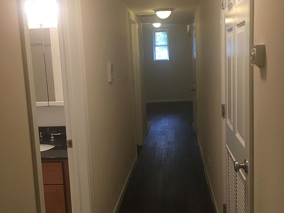5th image of 3759 N Wilton Ave #Gb
