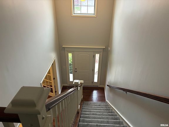 2nd image of 2315 W Paddington Ct