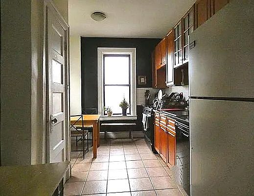 1st image of 287 New York Ave #2