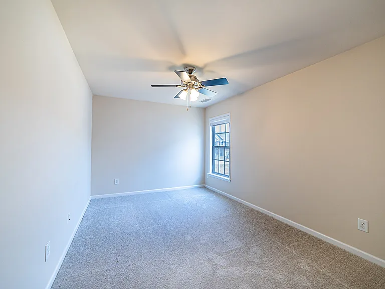 5424 Landsdowne Ct — Photo 49