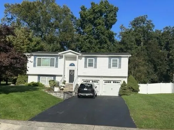 6 Arlington Drive, Harriman, NY 10926