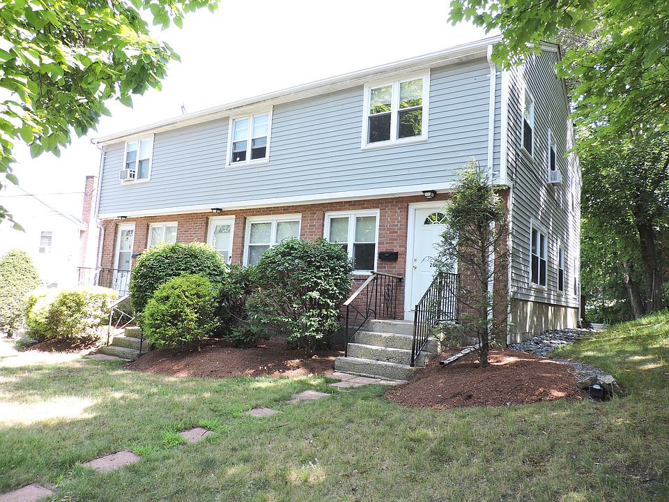 1st image of 20 Prospect St #C