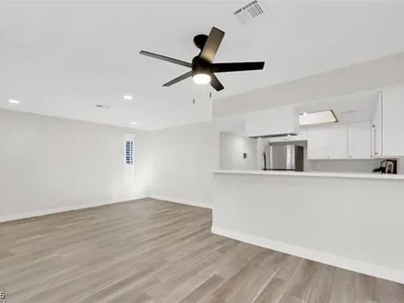 5th image of 2480 Old Forge Ln APT 74