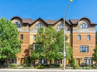 1022 Madison St, Oak Park, IL 60302
