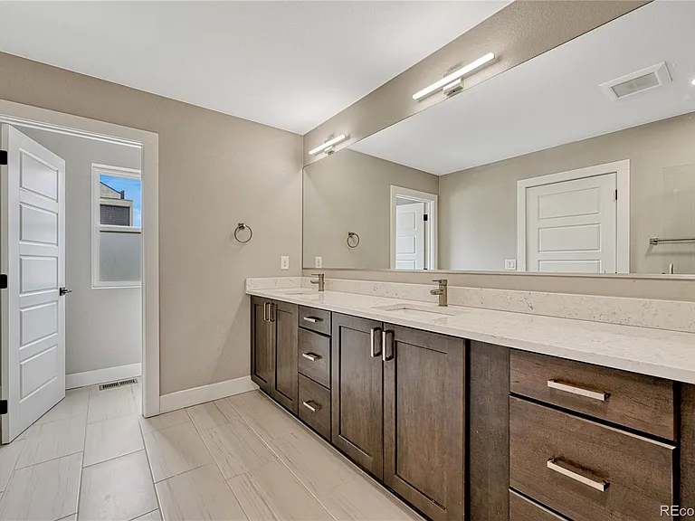 2891 W Parkside Pl — Photo 21