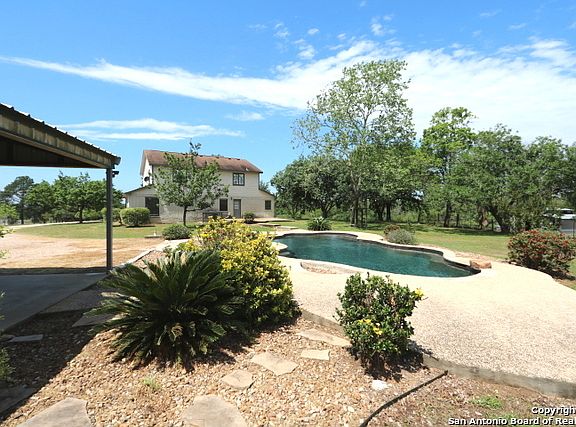 2nd image of 148 Rolling Hills Dr