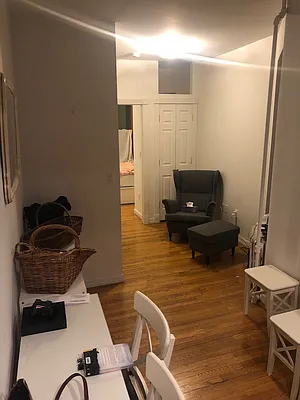 Rented by Flip Technologies Inc | media 22