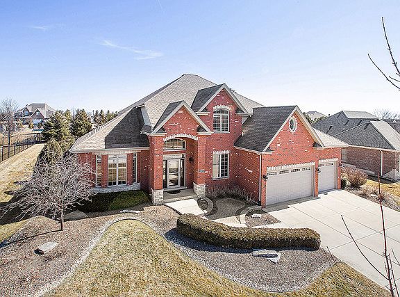 2nd image of 22905 Toscana Dr