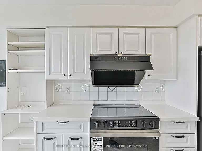 238 Doris Ave #2009 — Photo 13