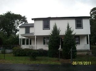 827 Maryland Ave, Croydon, PA 19021