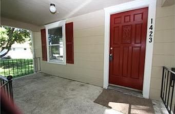 5th image of 1423 S Maywood Ave