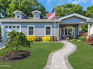 10 Midship Dr, Barnegat, NJ 08005