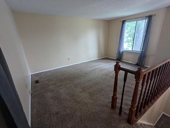 5th image of 3137 Dewbourne Dr