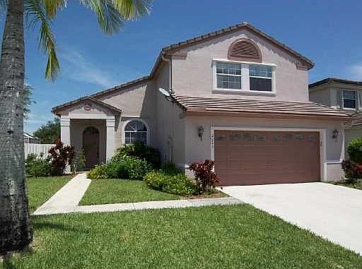 1st image of 2025 NW 181st Ter
