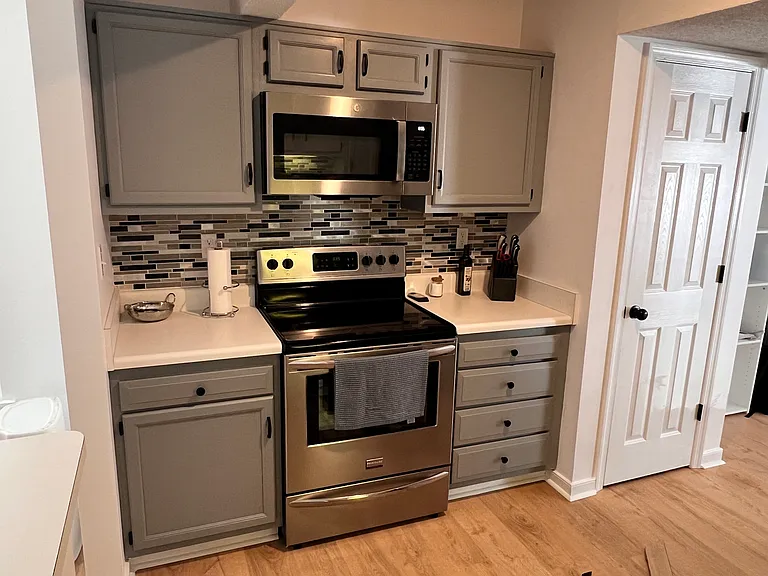 10106 Ann Michelle Ln — Photo 6