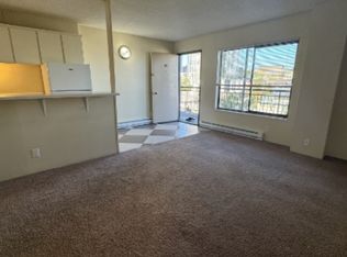 4111 11th Ave NE #4005, Seattle, WA 98105