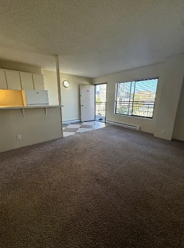 4111 11th Ave NE Photo 1