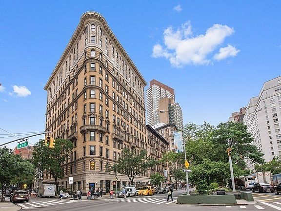 5th image of 154 W 70th St #3Z