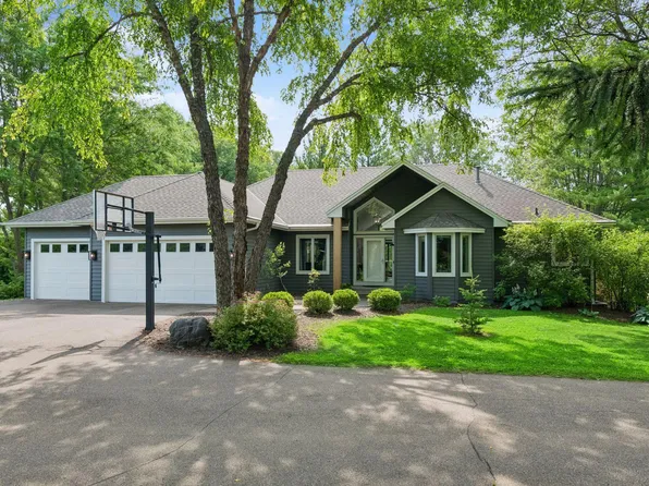 9125 Abbywood Rd, Chaska, MN 55318