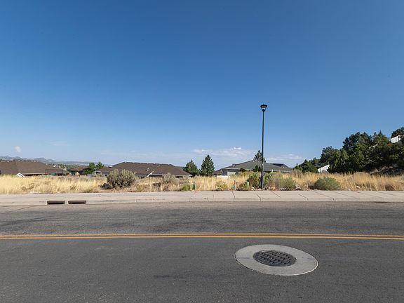 2nd image of 2742-2730 W Cody Dr