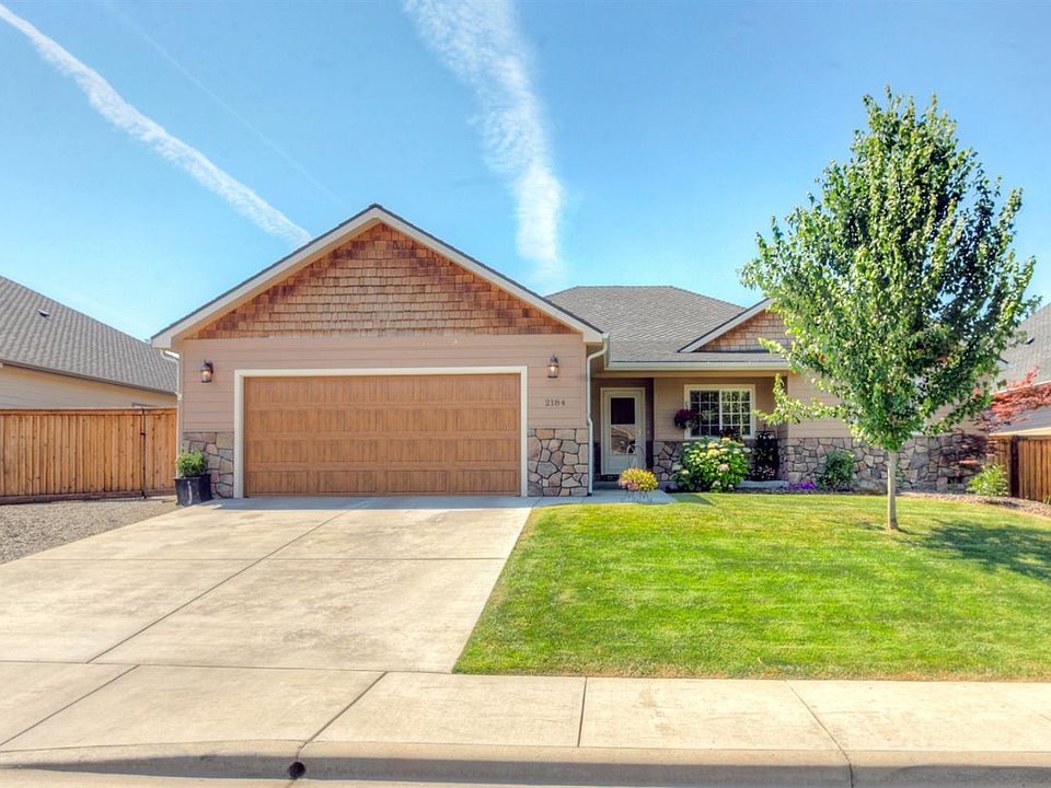 2nd image of 2184 Rabun Way