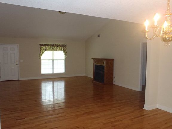 5th image of 93 Santeetlah Heights Dr