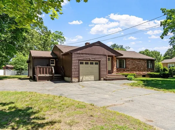 5 Fairmeadow Rd, Wilmington, MA 01887