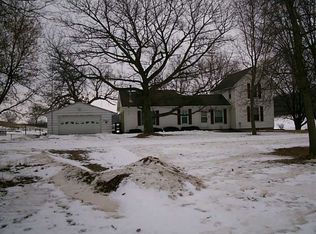 1917 Bloomington Rd, Marion, IA 52302