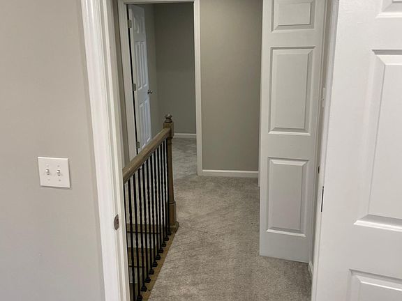 4th image of 7725 Wilmington Dr