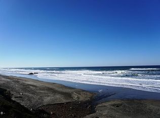2625 NW Inlet Ave, Lincoln City, OR 97367