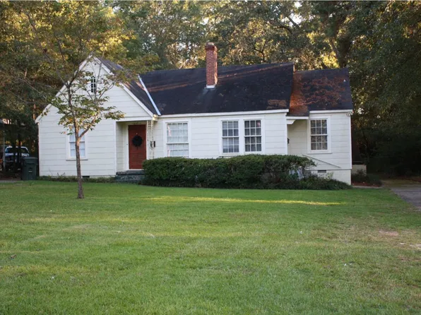 1657 Chickasaw St #1, Dothan, AL 36303