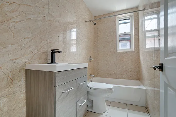 Rented by Compass | media 9