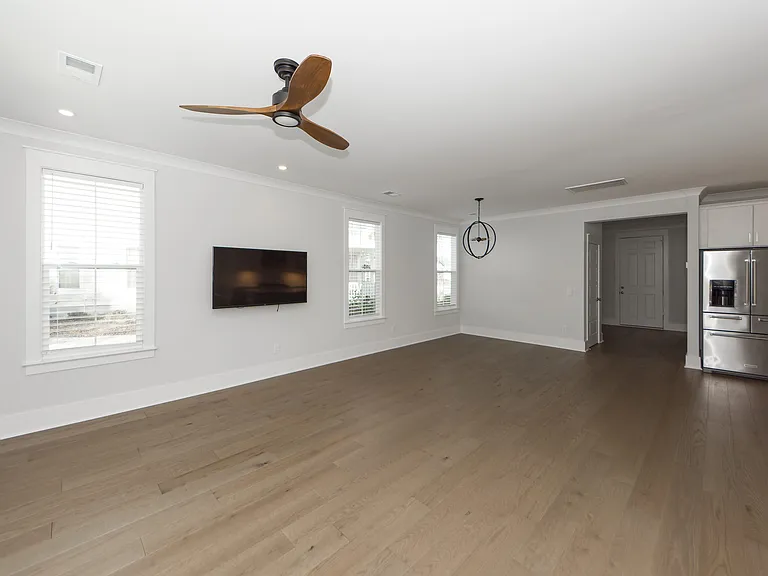 1213 Captain Rivers Dr — Photo 12
