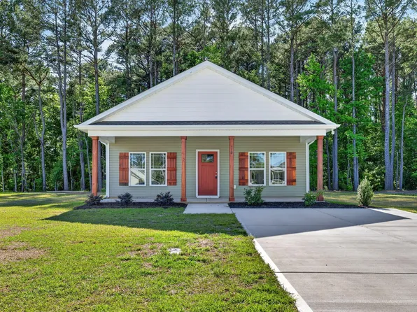 310 S Eastwood Dr Lot 10, Benson, NC 27504