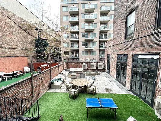 Rented by Brighton Management | media 14