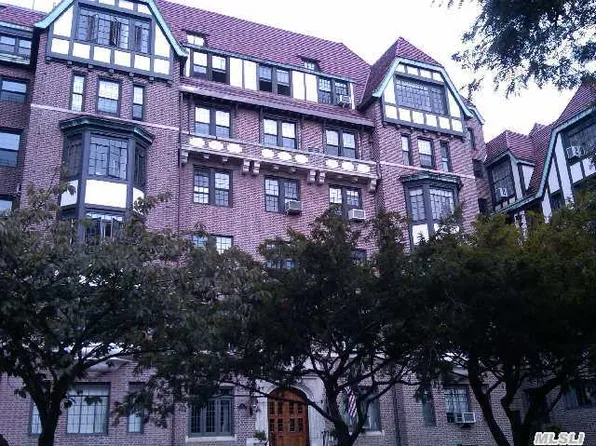 4 Dartmouth Street image 1 of 2