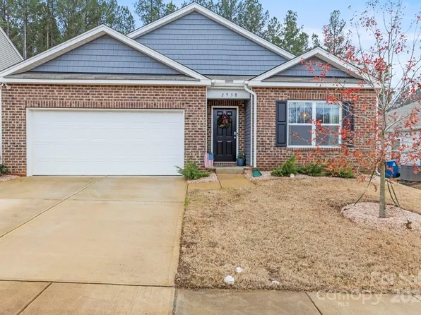 2958 Sherrills Stream Dr, Sherrills Ford, NC 28673