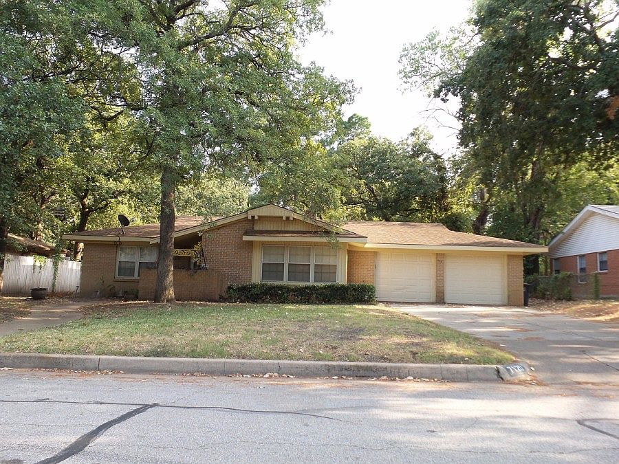 1st image of 7120 Robinhood Ln
