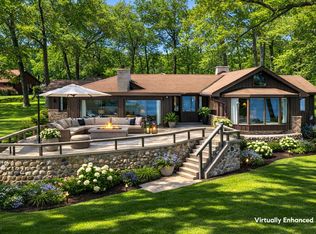 2572 North Shore DRIVE, Delavan, WI 53115