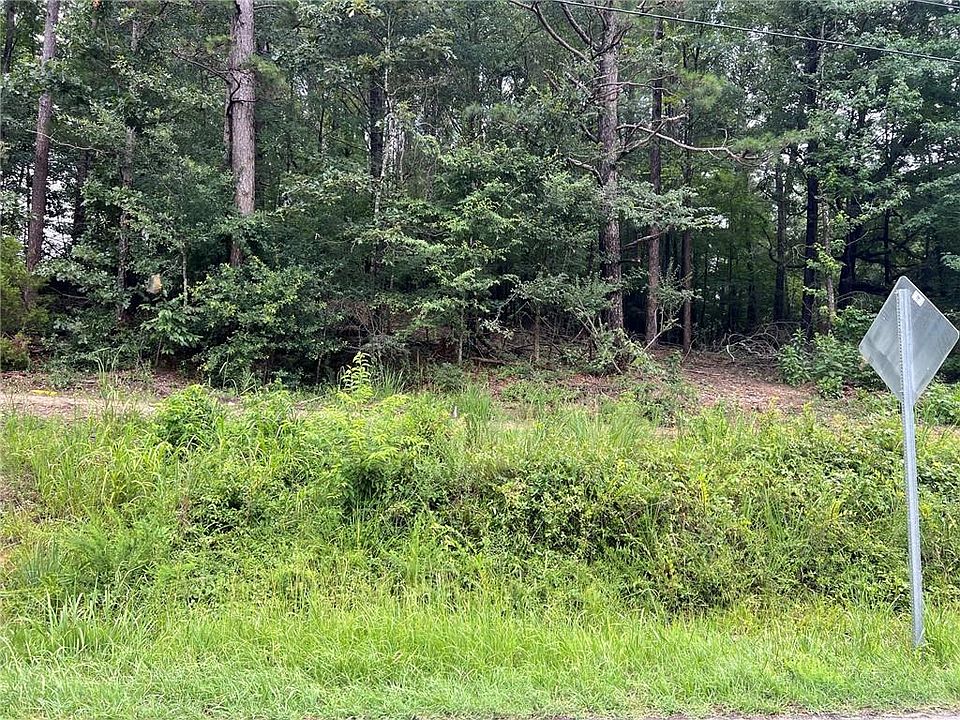 2nd image of 3963 Dabbs Bridge Rd #6