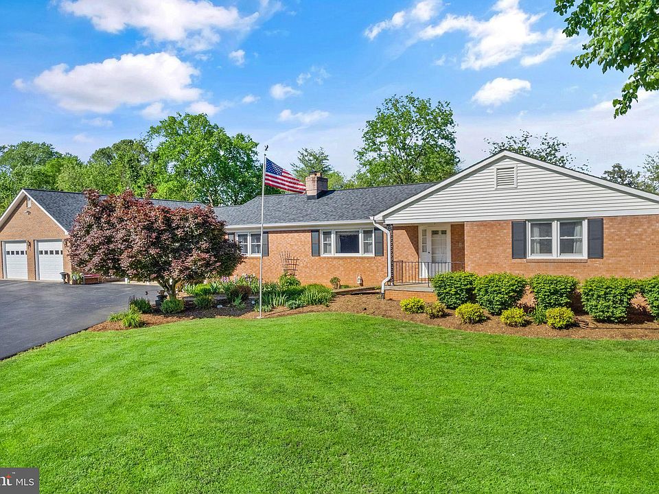 8917 Peabody St, Manassas, VA 20110 Zillow
