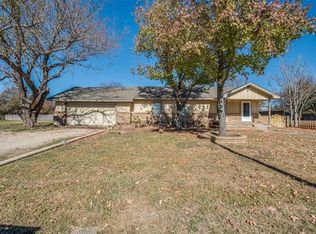 230 W 1st St, Springtown, TX 76082