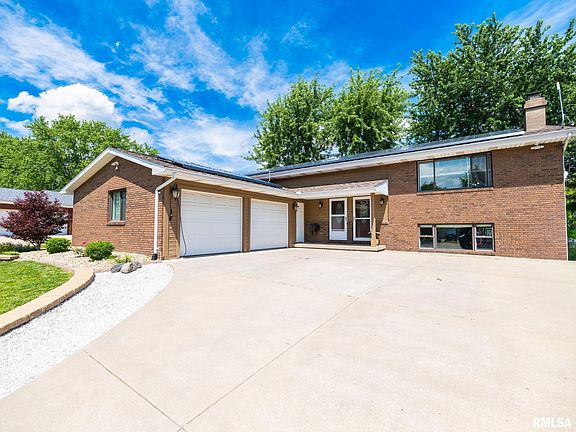 5th image of 7110/7112 N Rockvale Dr