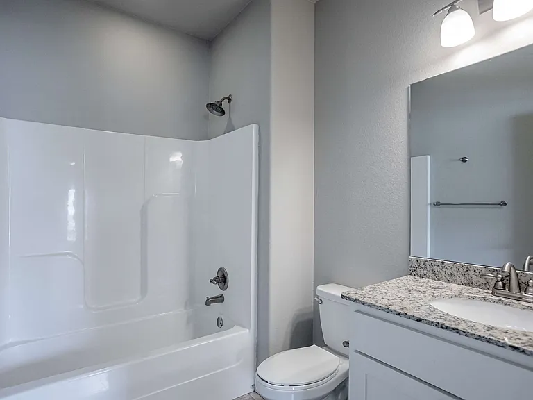 Towne Park Apartments — Photo 20