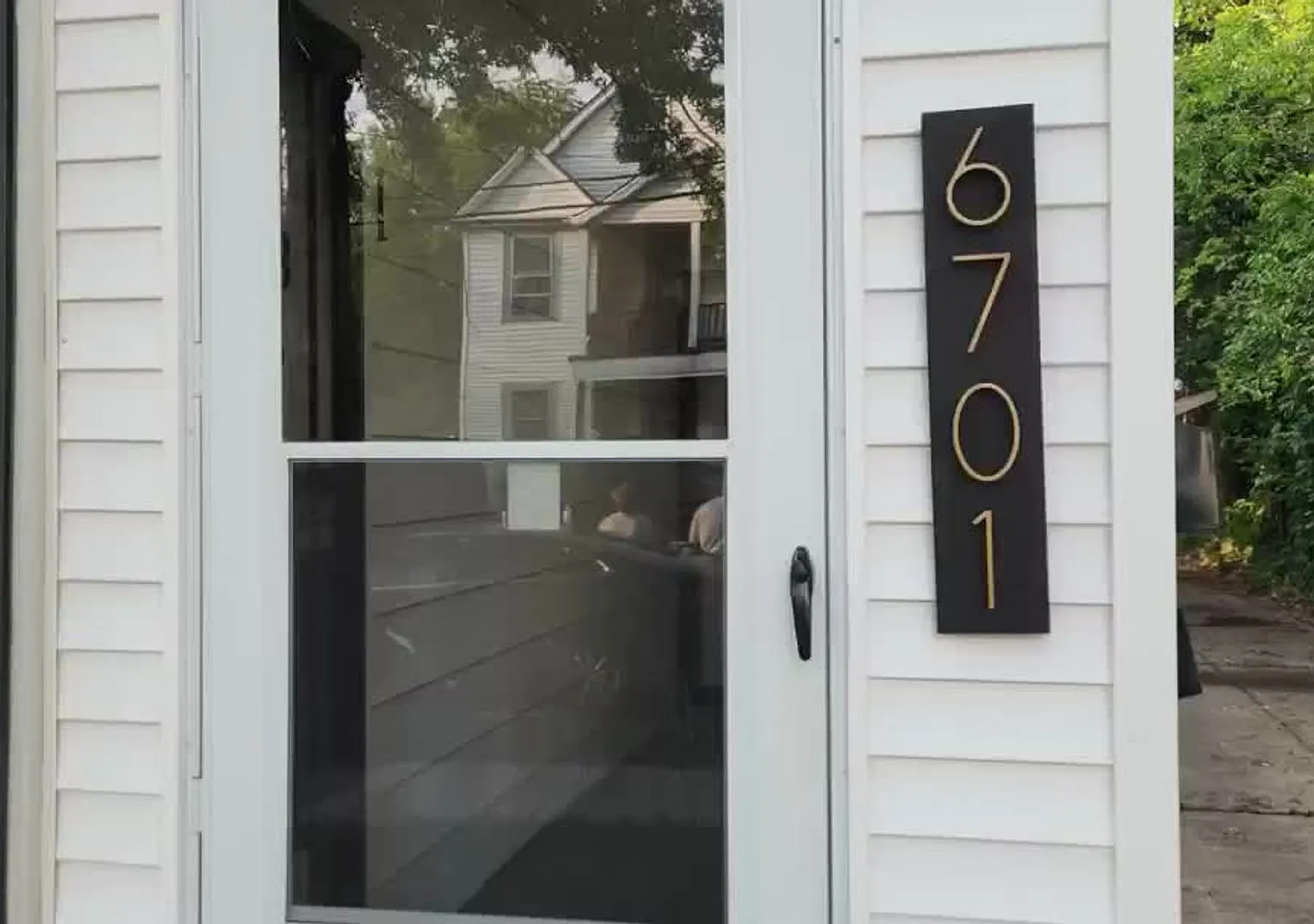 6701 Gertrude Ave Cleveland, OH 44105 — Photo 3